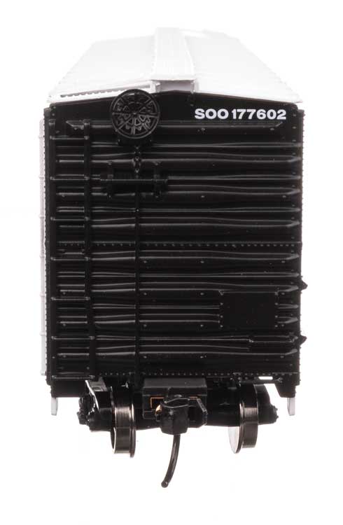 Walthers Mainline HO 50' PC&F Insulated Boxcar - Soo Line
