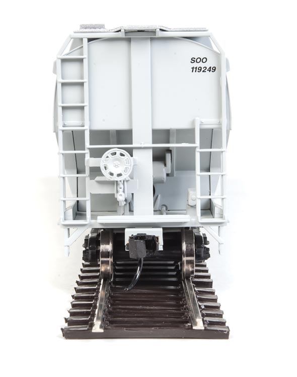 Load image into Gallery viewer, Walthers Mainline 60' NSC 5150 3-Bay Covered Hopper Canadian Pacific SOO