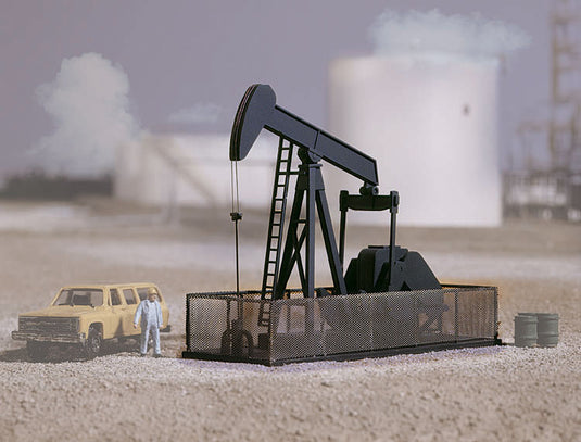 Walthers Cornerstone HO Walking Beam/Horse Head Oil Pump - Kit