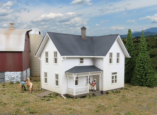Walthers Cornerstone HO Lancaster Farmhouse - Kit