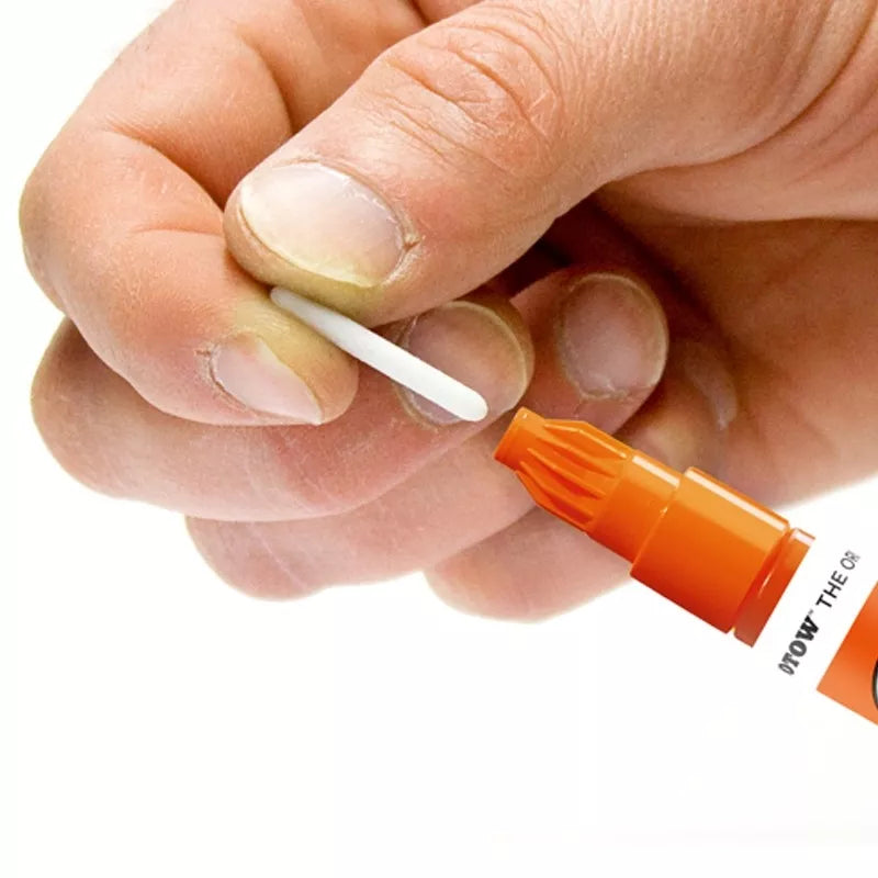 Load image into Gallery viewer, Molotow ONE4ALL 127HS 2mm Marker – Signal White #610