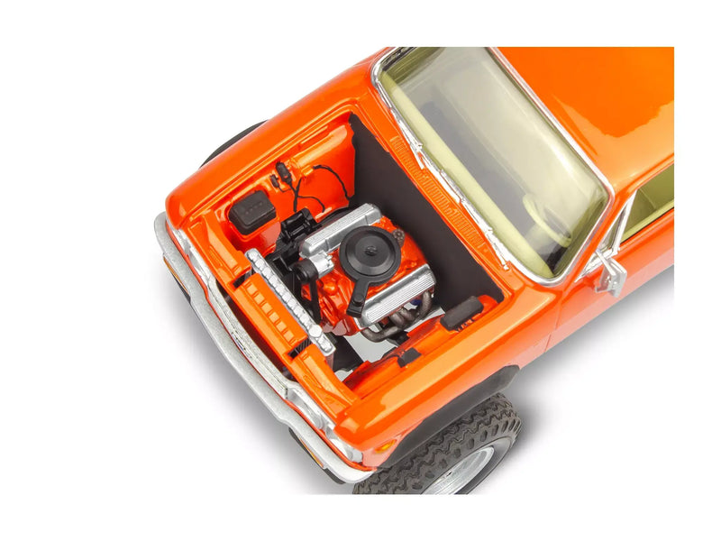 Load image into Gallery viewer, Revell 1/25 Chevy 4x4 LUV "High Roller"