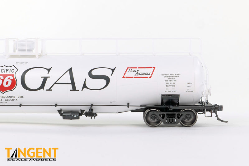 Chargez l'image dans la visionneuse de la galerie, Tangent Scale Models HO Wagon-citerne NACC 1963-Design 30,000 Gallon double paroi GPL/AA - NATX - Pacific 66 Calgary 1964