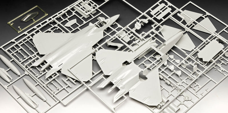 Load image into Gallery viewer, Revell Germany 1/72 Lockheed Martin F-22A Raptor