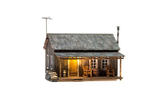 Woodland Scenics HO Built-&-Ready - Assembled - Rustic Cabin