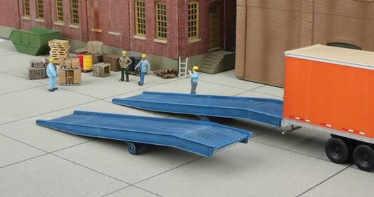 Walthers Cornerstone HO Loading Ramps - Kit - pkg(2)
