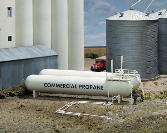 Walthers Cornerstone HO Propane Tanks - Kit - pkg(2)