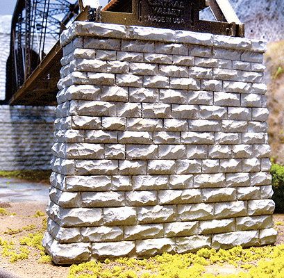 Chooch Single-Track Cut Stone Bridge Pier w/Rectangular Base -- 3-3/4 x 1 x 3-1/2  9.5 x 2.5 x 8.9cm