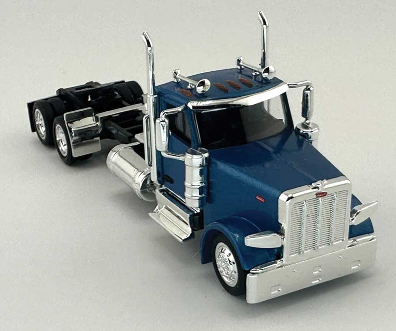 Chargez l'image dans la visionneuse de la galerie, Logistics Replicas HO – Tracteur routier Peterbilt 589 à cabine de jour (2 essieux)