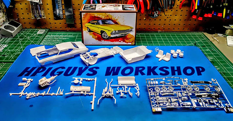 Chargez l'image dans la visionneuse de la galerie, AMT 1/25 1969 Chevy Chevelle SS 396 Hardtop
