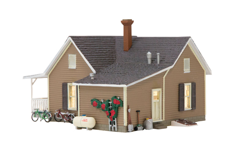 Load image into Gallery viewer, Woodland Scenics HO Built & Ready - Assembled - Granny's House