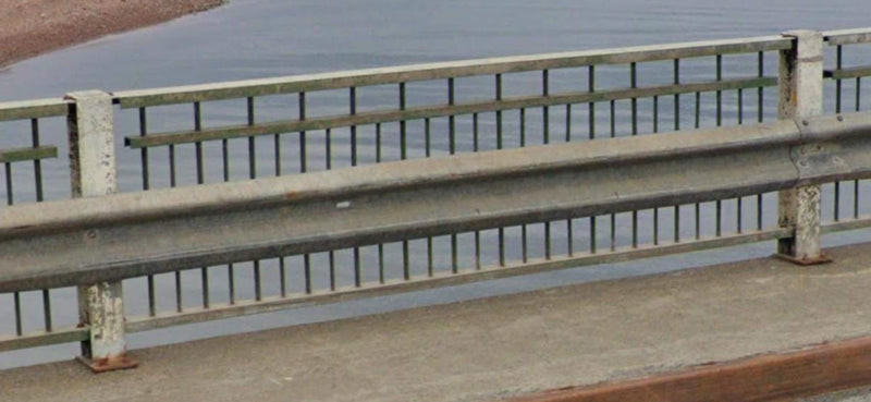 Load image into Gallery viewer, S.V.R. HO "Pabos Bridge" Fence 19pcs. 100' Scale (14"/35cm)