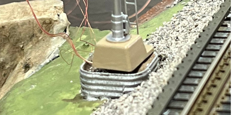 Load image into Gallery viewer, S.V.R. HO Railway Signal Coping