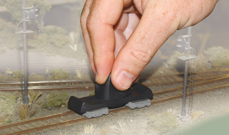 Chargez l'image dans la visionneuse de la galerie, Woodland Scenics Tidy Track Rail Tracker cleaning kit