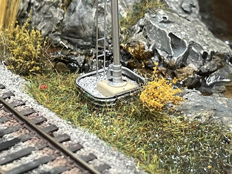 Load image into Gallery viewer, S.V.R. HO Railway Signal Coping