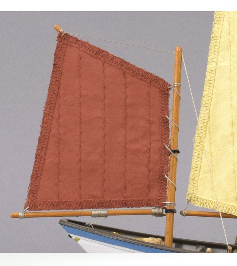 Chargez l'image dans la visionneuse de la galerie, Artesania Latina 1-20 Doris Saint-Malo Wooden Model Fishing Boat - Kit