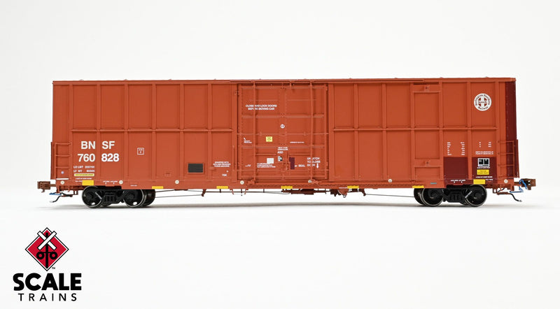 Chargez l'image dans la visionneuse de la galerie, ScaleTrains Rivet Counter HO Trinity 60' 7500 8' Double-Plug-Door High-Cube Boxcar - BNSF (Patched)