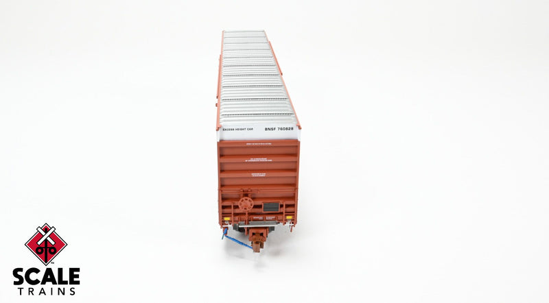 Chargez l'image dans la visionneuse de la galerie, ScaleTrains Rivet Counter HO Trinity 60' 7500 8' Double-Plug-Door High-Cube Boxcar - BNSF (Patched)