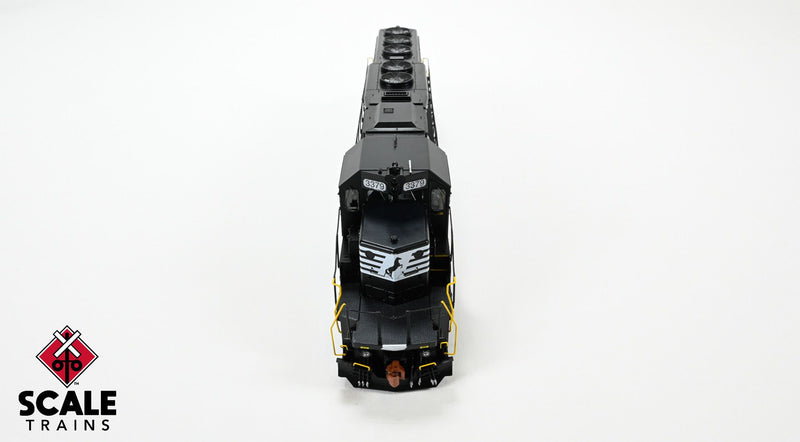 Chargez l'image dans la visionneuse de la galerie, ScaleTrains Rivet Counter HO EMD SD40-2 w/DCC & Sound - Norfolk Southern