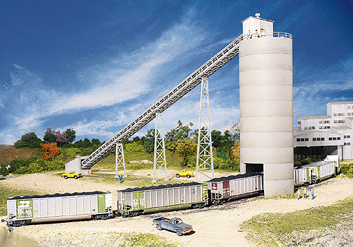 Walthers Cornerstone HO Western Coal Flood Loader - Kit