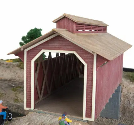 Load image into Gallery viewer, Walthers Cornerstone HO Willow Glen Covered Bridge - Kit