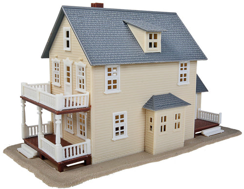 Walthers Trainline HO Two-Story House - Kit - 3 x 7