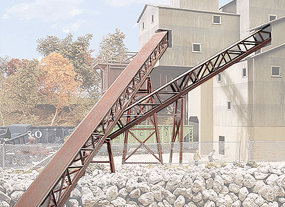 Walthers Cornerstone HO Belt Conveyor - Kit pkg(3)