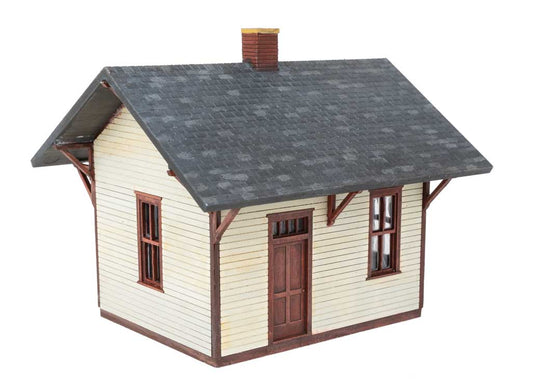 Walthers Cornerstone HO Flag Stop Station - Kit