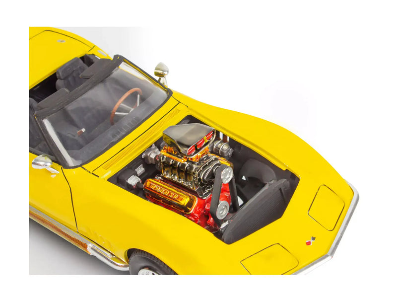 Load image into Gallery viewer, Revell 1/25 1968 Corvette L-88 Roadster
