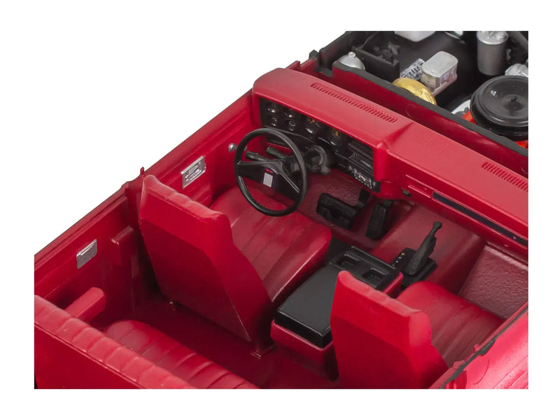 Chargez l&#39;image dans la visionneuse de la galerie, Revell 1/25 1985 GMC Jimmy &quot;High Roller&quot;
