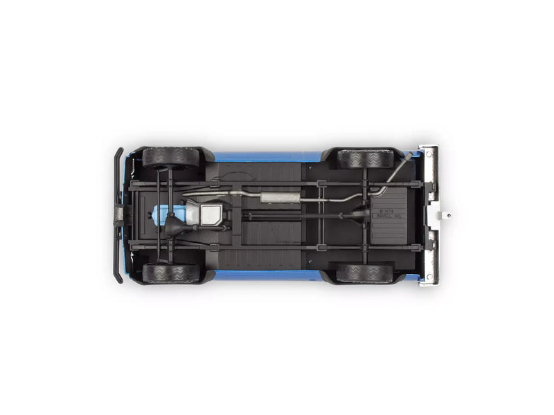 Load image into Gallery viewer, Revell 1/25 '78 Chevy 4x4 pickup with go-kart
