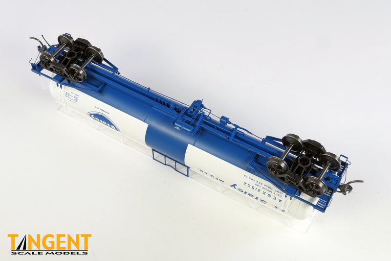 Chargez l'image dans la visionneuse de la galerie, Tangent Scale Models HO Wagon-citerne NACC 1963-Design 20,500 Gallon Non-isolé - Staley - AESX
