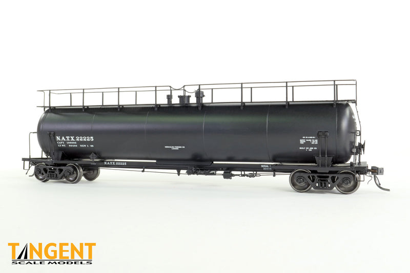 Chargez l'image dans la visionneuse de la galerie, Tangent Scale Models HO Wagon-citerne NACC 1963-Design 20,500 Gallon Non-isolé - NATX - Location
