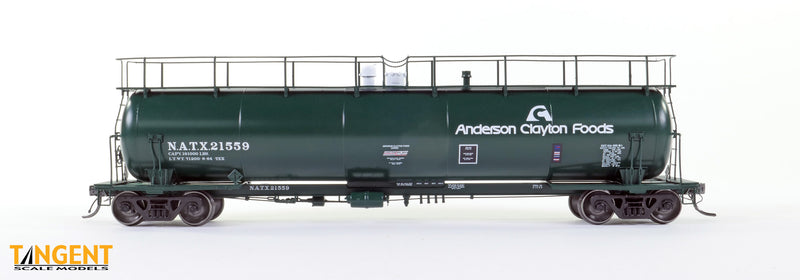 Chargez l'image dans la visionneuse de la galerie, Tangent Scale Models HO Wagon-citerne NACC 1963-Design 20,500 Gallon Non-isolé - NATX - Anderson Clayton Foods
