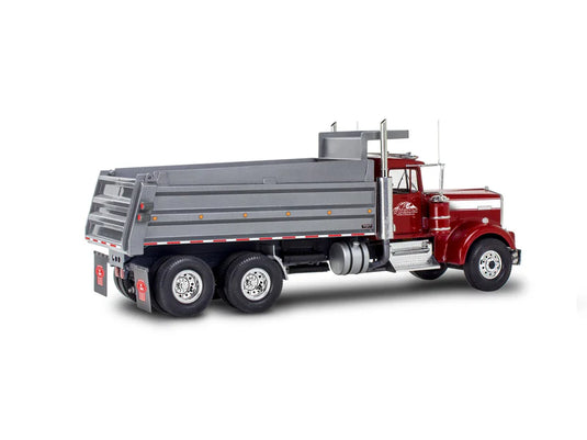 Revell 1/25 Kenworth K-900 Dump Truck