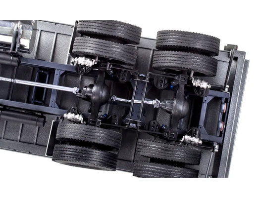 Revell 1/25 Kenworth K-900 Dump Truck