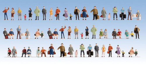 Walthers SceneMaster HO Passengers On the Platform - pkg(60)