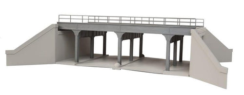 Walthers Cornerstone HO Urban Steel Overpass - Kit