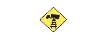 Signalisation C&G HO – Signal avancé de passage à niveau – Passage à niveau surélevé (D-180-7)