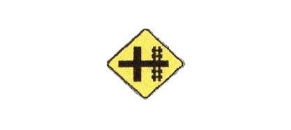 Signalisation C&G HO – Passage à niveau, croix de Saint-André – Avec intersection à droite (D-180-4-D)