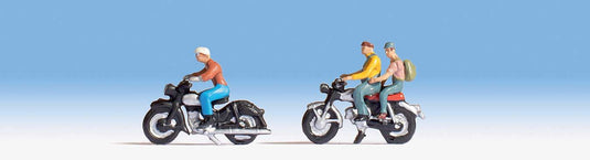 Walthers SceneMaster HO Motorcyclists - 3 Riders and 2 Bikes
