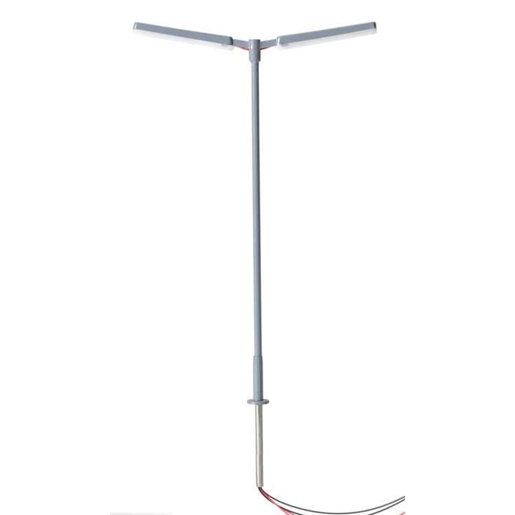 Load image into Gallery viewer, Atlas HO luminaire de stationnement à DEL – Deux bras, Blanc chaud, Gris (150-70000175)
