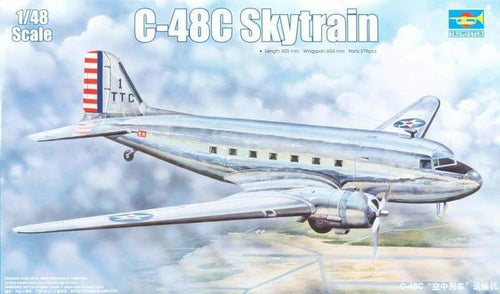 Trumpeter 1/48 Douglas DC-3 Skytrain