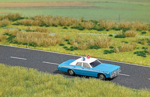 Busch HO 1976 Dodge Monaco 4-Door Sedan with Working Lights - Police