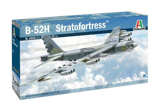 Italeri 1/72 Italeri B52H 