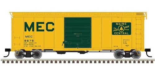 Atlas Master Line HO 40' Postwar Boxcar with 8' Door - Maine Central #8687