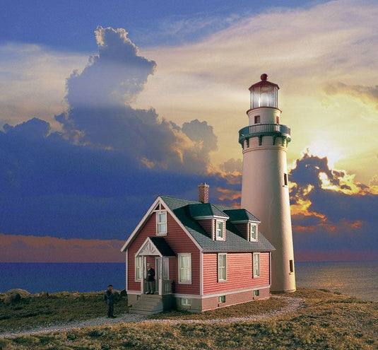 Walthers Cornerstone HO Rocky Point Lighthouse - Kit