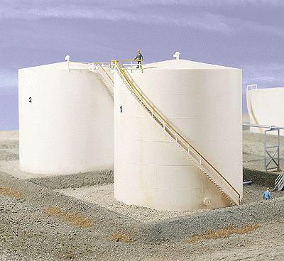 Walthers Cornerstone HO Tall Oil Storage Tank - Kit
