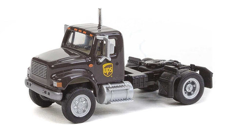 Walthers SceneMaster Inter 4900 Single axle UPS (Modern Shield Logo; brown, yellow)