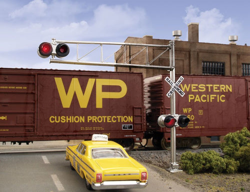 Walthers SceneMaster HO Post-1960s Cantilever Grade Crossing Signal - Single-Lane